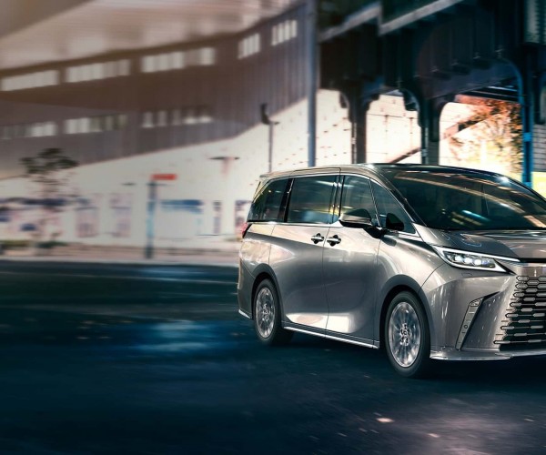 Mẹo chăm sóc xe Lexus